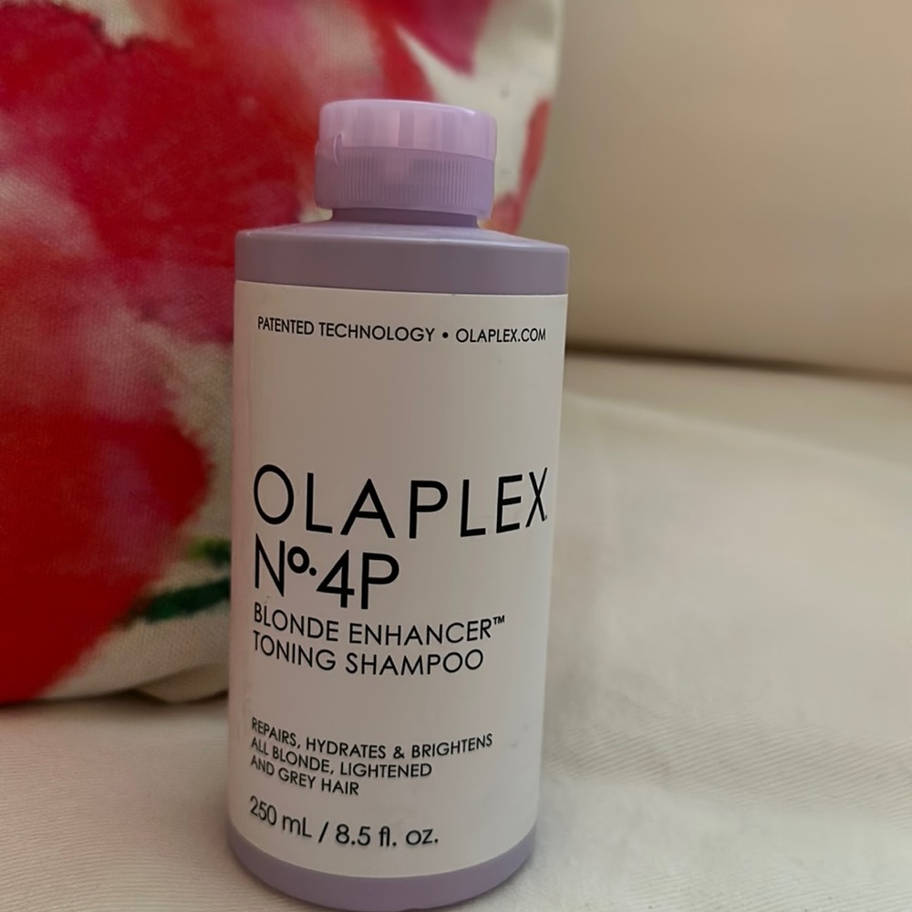 OLAPLEX No. 4P Purple Shampoo New!